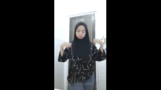 Ukhty Cantik Ketika Lagi Kesepian